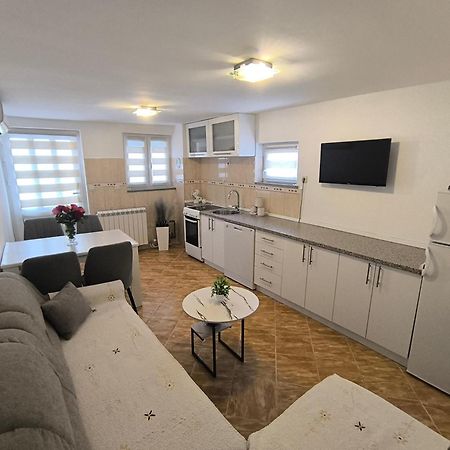 Apartman Vukalovic Требинье Экстерьер фото
