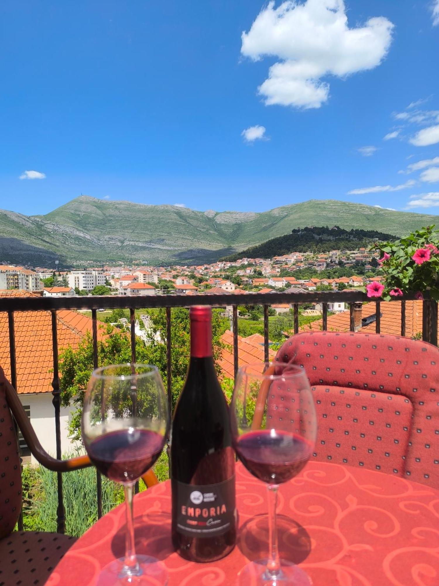 Apartman Vukalovic Требинье Экстерьер фото