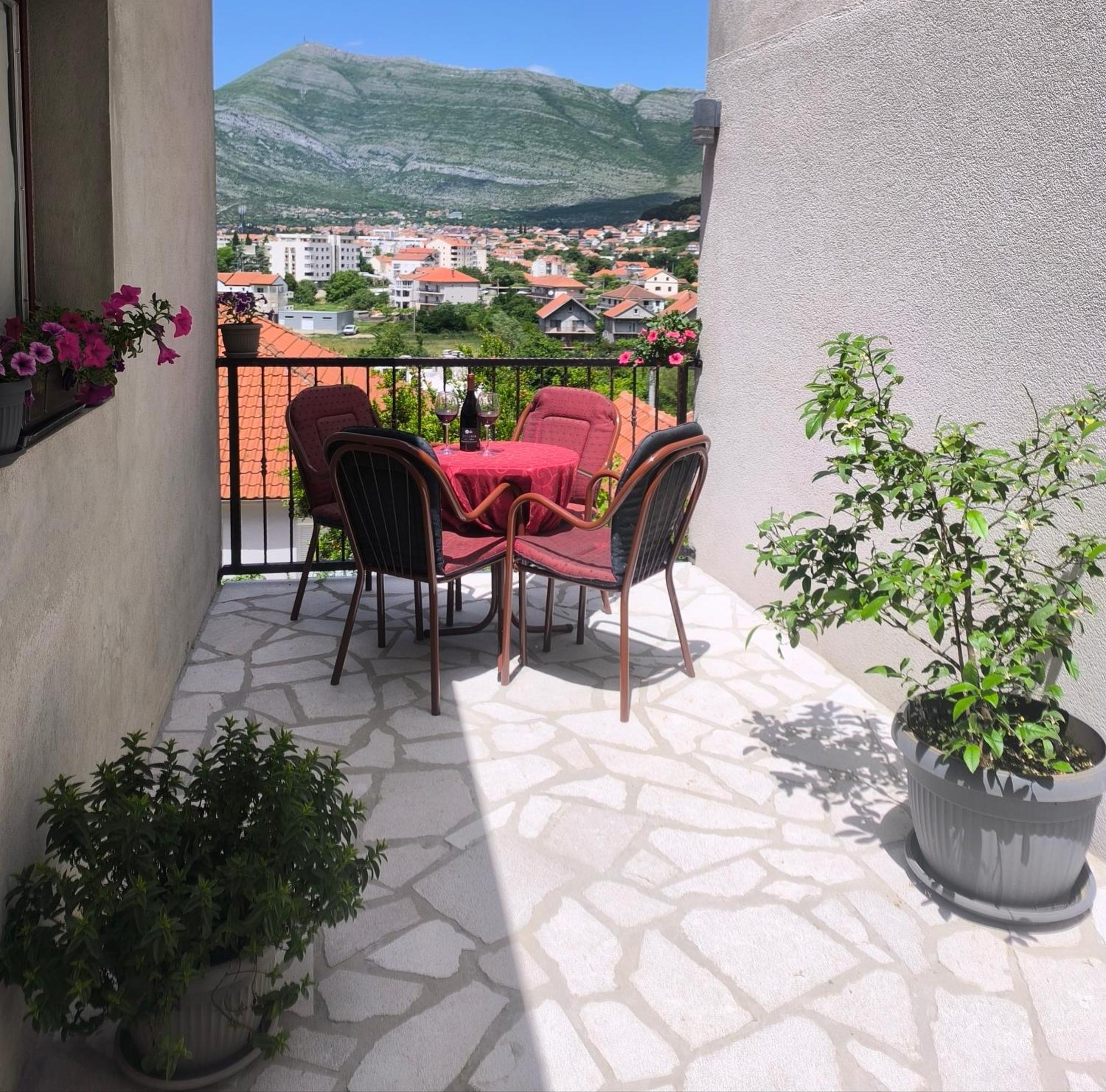 Apartman Vukalovic Требинье Экстерьер фото